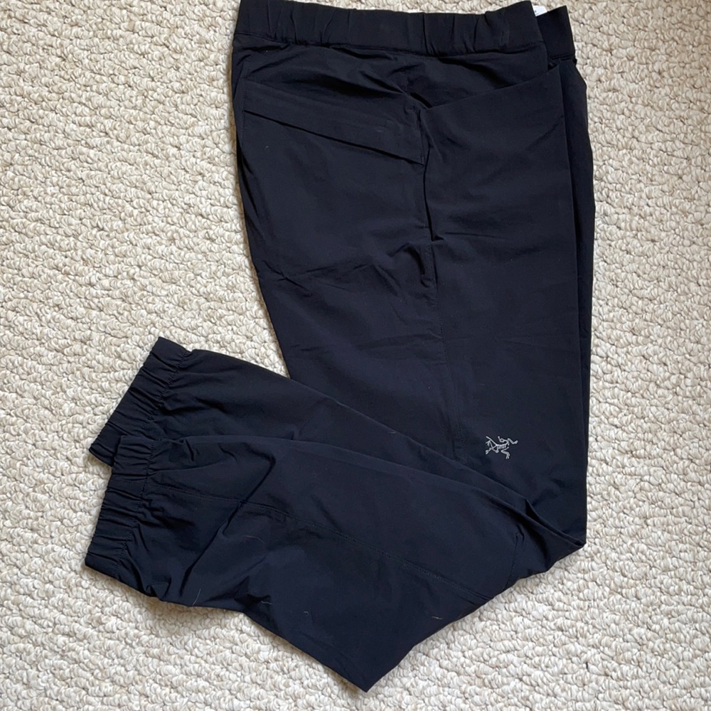 Arc’teryx W’s Serres pant/Black/size 6